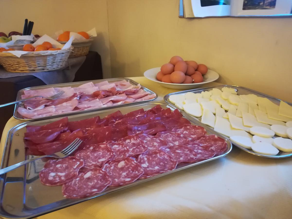 Hotel Fiera Milano Rho Zewnętrze zdjęcie